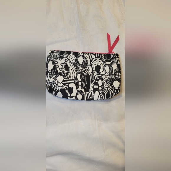 Ipsy @pcwitte glam bag - Picture 2 of 5